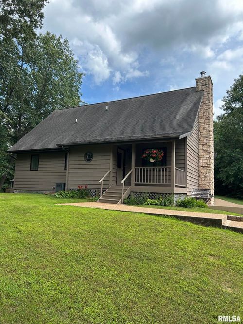 7298 Deer Run Rd, Pleasant Plains, IL, 62677-3880 | Card Image
