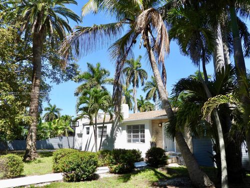 715 Hollywood Blvd, Hollywood, FL, 33019-1601 | Card Image