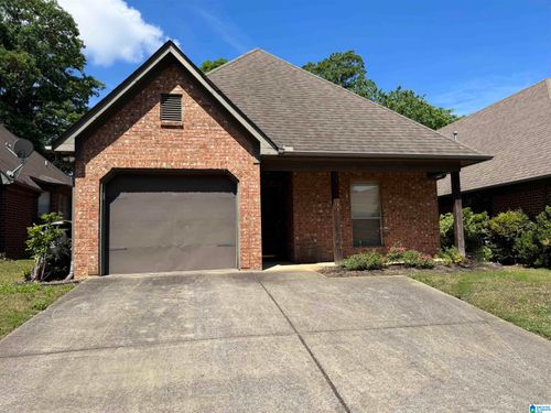 4022 Fulton Springs Ln, FULTONDALE, AL, 35068-2200 | Card Image