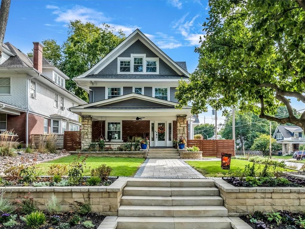 Charlotte St, Kansas City, MO 64109