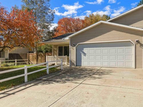 a-513 1/2 Amys Way, Grand Junction, CO, 81504 | Card Image