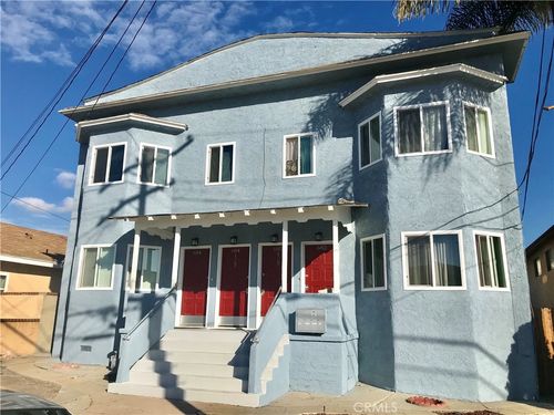 682 W 12th, San Pedro, CA, 90731 | Card Image