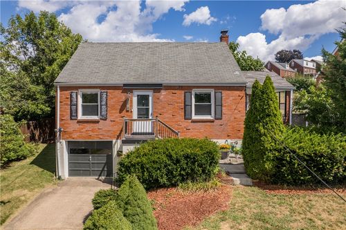 2678 Glenny Ln, West Mifflin, PA, 15122-3543 | Card Image