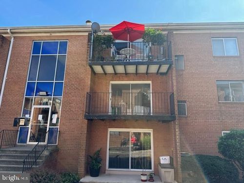 apt-44-3404 25th St S, ARLINGTON, VA, 22206-2449 | Card Image