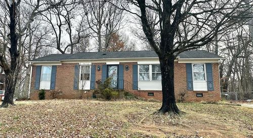 2223 Meloine Ln, Greensboro, NC, 27407-6048 | Card Image