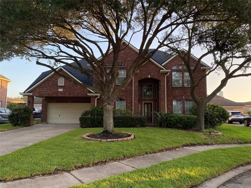 9403 Sundance Dr, Pearland, TX, 77584-2893 | Card Image
