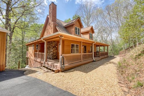 442 Country Springs Ln, Murphy, NC, 28906-7133 | Card Image