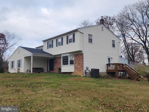 1220 Hawthorne Ln, WEST CHESTER, PA, 19380-5106 | Card Image