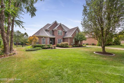 11121 Perwinkle Ln, Louisville, KY, 40291-4107 | Card Image