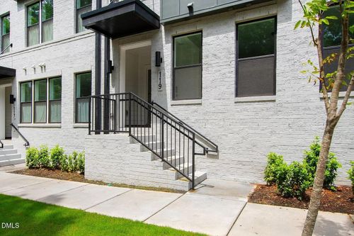 100-119 N Franklin St, Wake Forest, NC, 27587-2705 | Card Image