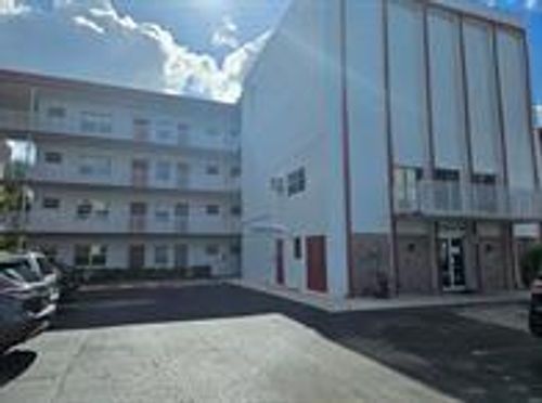 210-4000 Nw 44th Ave, Lauderdale Lakes, FL, 33319-4848 | Card Image