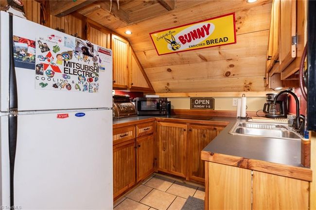 375 Carolina Rd, House other with 2 bedrooms, 2 bathrooms and null parking in Millers Creek NC | Image 27