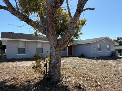 7734 Tropicana Dr, PORT RICHEY, FL, 34668-2954 | Card Image