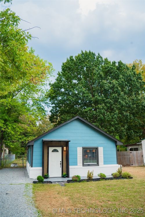 1334 Cherry St, Muskogee, OK, 74403-2114 | Card Image