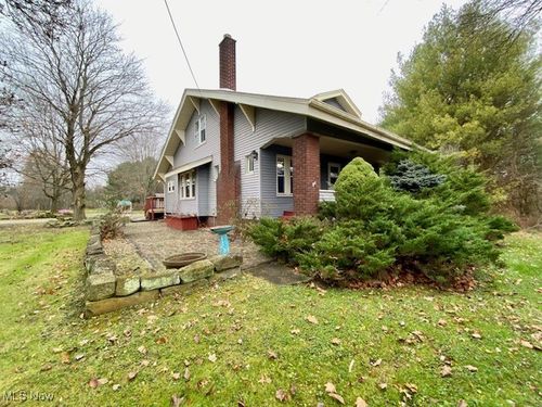 2321 N Leavitt Rd Nw, Warren, OH, 44485-1126 | Card Image