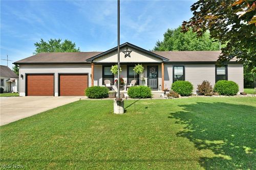 4895 Woodrow Ave Nw, Warren, OH, 44483-1357 | Card Image