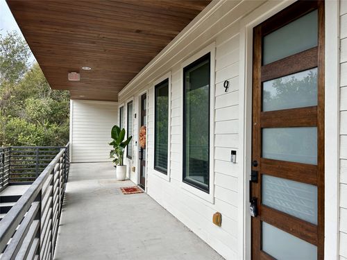 9-4010 Clawson Rd, Austin, TX, 78704-6810 | Card Image