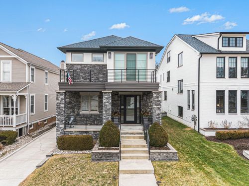484 Park St, Birmingham, MI, 48009-3403 | Card Image