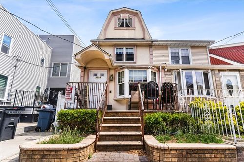 1213 East 34th Street, Brooklyn, NY, 11210 | Card Image