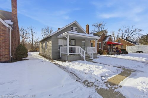 14960 Flanders St, Detroit, MI, 48205-4113 | Card Image