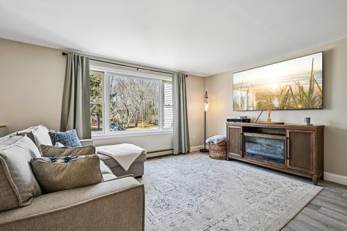 f-13 Stanorm Dr, Newmarket, NH, 03857-2000 | Card Image