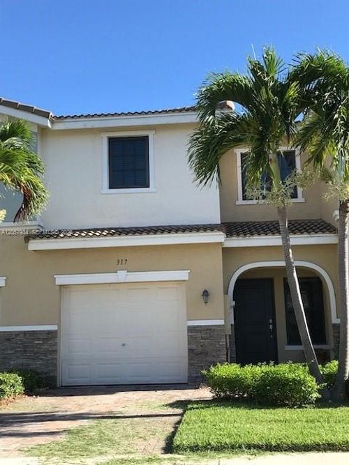 317-317 Ne 194th Ln, Miami, FL, 33179-3991 | Card Image