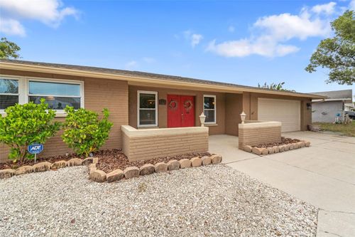 7517 Scottie Dr, PORT RICHEY, FL, 34668-3262 | Card Image