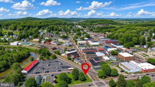 116 E Oak St, OAKLAND, MD, 21550-1804 | Card Image