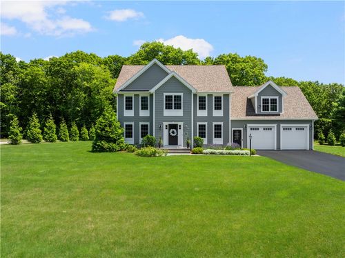 42 E Lantern Rd, Lincoln, RI, 02865-4741 | Card Image