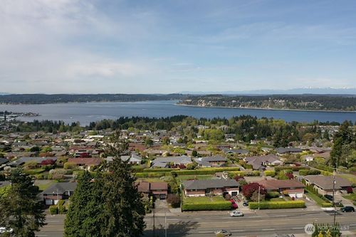 849 S Jackson Ave, Tacoma, WA, 98465-1409 | Card Image