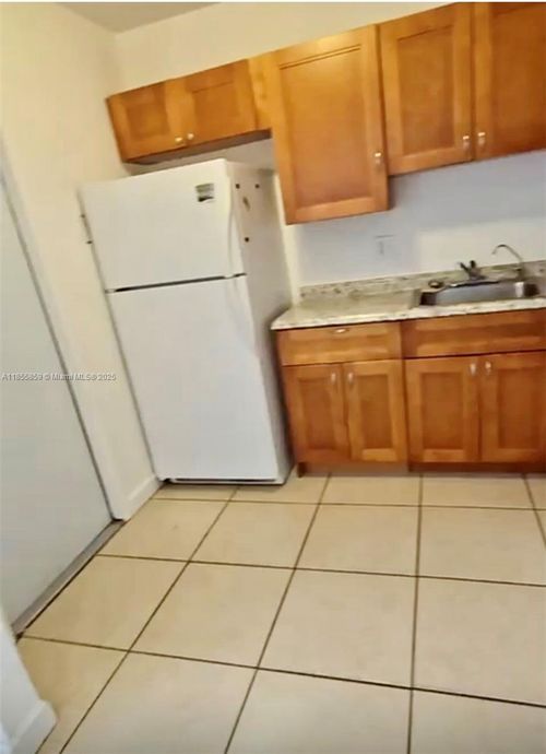825-825 Nw 46th Ave, Plantation, FL, 33317-1448 | Card Image