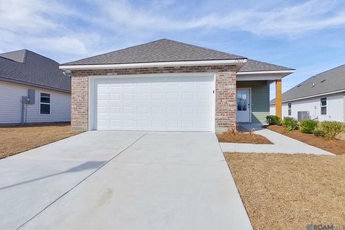 17617 Carlisle Ave, Baton Rouge, LA, 70817-5740 | Card Image