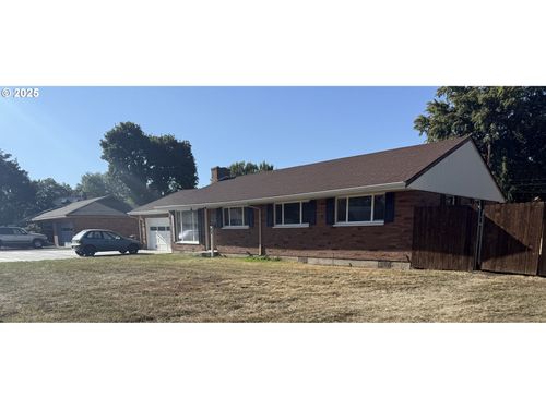 1511 Sw 41st St, Pendleton, OR, 97801-4246 | Card Image