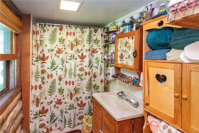 42 Mcguffey Rd, House other with 2 bedrooms, 1 bathrooms and 2 parking in Kerhonkson NY | Image 11