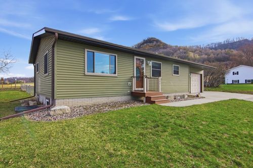 E208 N Buffalo Ct, Nelson, WI, 54756-8410 | Card Image