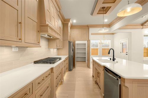 410 Bronco St, Centerton, AR, 72719-4017 | Card Image