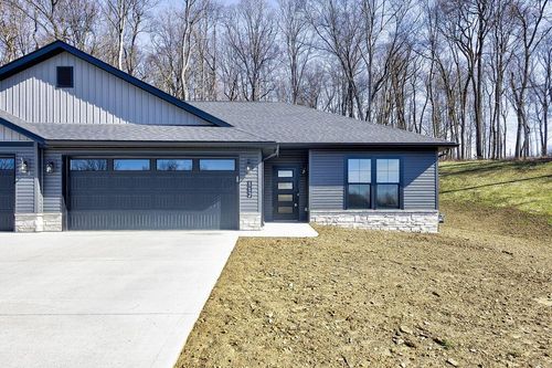 112 Roanoke St, Mount Vernon, OH, 43050-7801 | Card Image