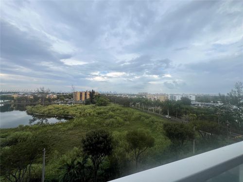 apt-709-5077 Nw 7th St, Miami, FL, 33126-3462 | Card Image