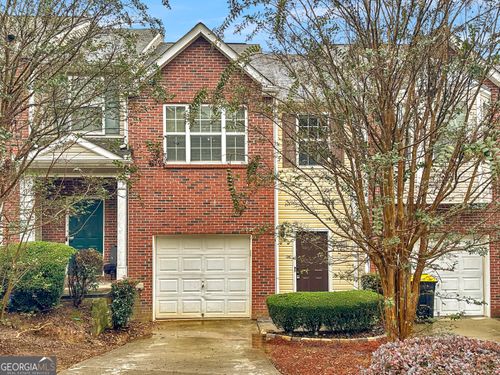 5195 Lincoln Dr, Fairburn, GA, 30213-4434 | Card Image