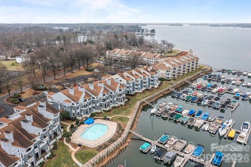 18669 Vineyard Point Ln, Cornelius, NC, 28031-7991 | Card Image
