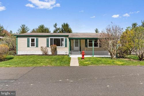 548 Overview Ln, NORTH WALES, PA, 19454-1146 | Card Image