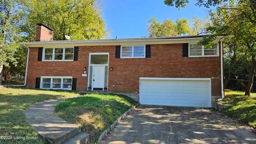 3132 Sunny Ln, Louisville, KY, 40205-2825 | Card Image