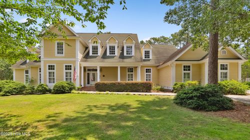 307 Lazar Ln, Southern Pines, NC, 28387-7364 | Card Image