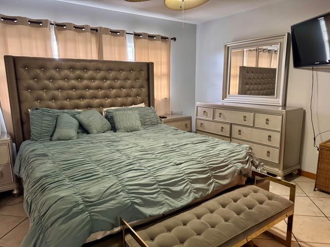 master bedroom | Image 26