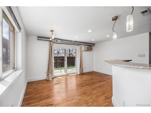 apt-107-195 S Pennsylvania St, Denver, CO, 80209-1940 | Card Image