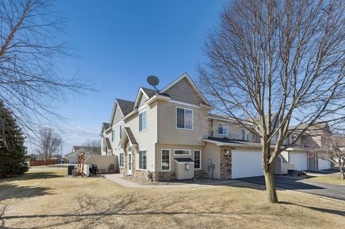 18023 Fillmore Dr Nw, Elk River, MN, 55330-7024 | Card Image