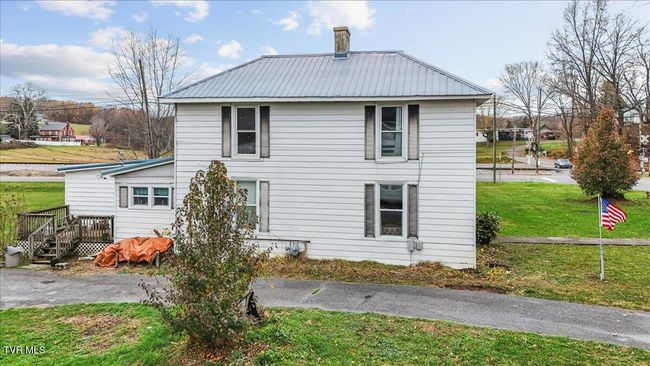 104 Maple St, House other with 5 bedrooms, 3 bathrooms and null parking in Glade Spring VA | Image 37