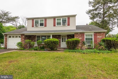 2751 Lantern Ln, AUDUBON, PA, 19403-2240 | Card Image