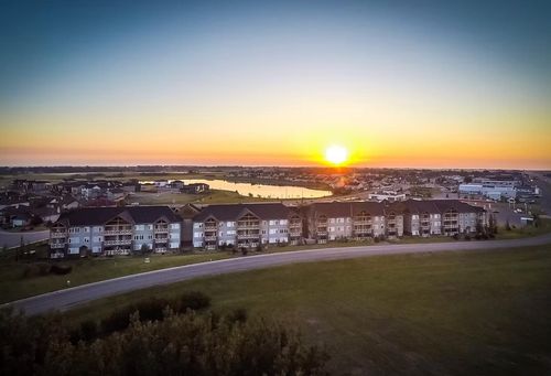 110-1005A Westmount Dr, Strathmore, AB, T1P0C3 | Card Image