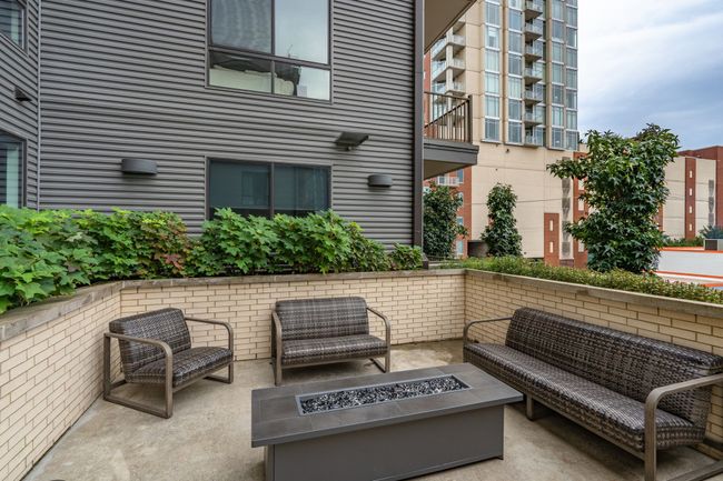 APT-402 - 1002 Division St, Condo with 2 bedrooms, 2 bathrooms and 2 parking in Nashville TN | Image 27